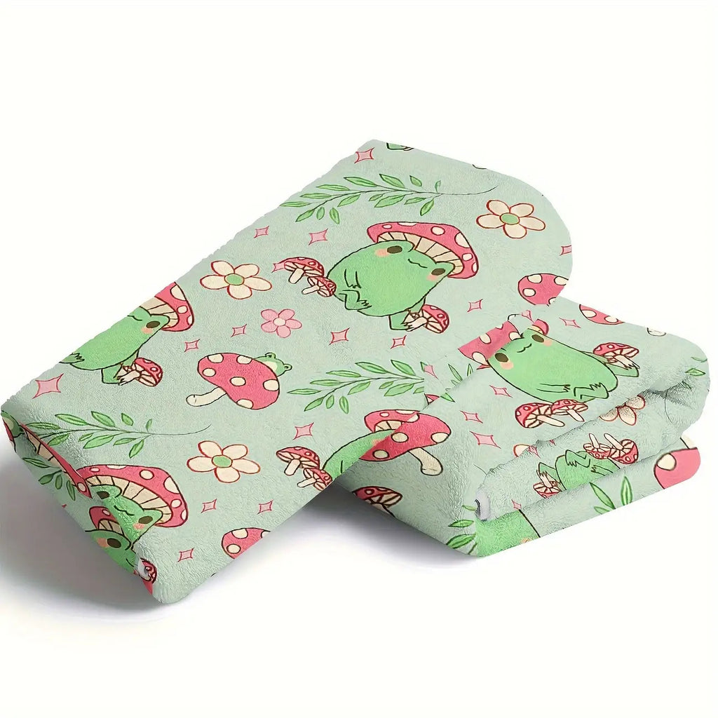 Soft & Cozy Frog & Mushroom Print Flannel Blanket Suitable for Naps, Office, Travel - Cute Frog & Mushroom, Soft Flannel, Compact Portable Cover, Ideal Gift for &