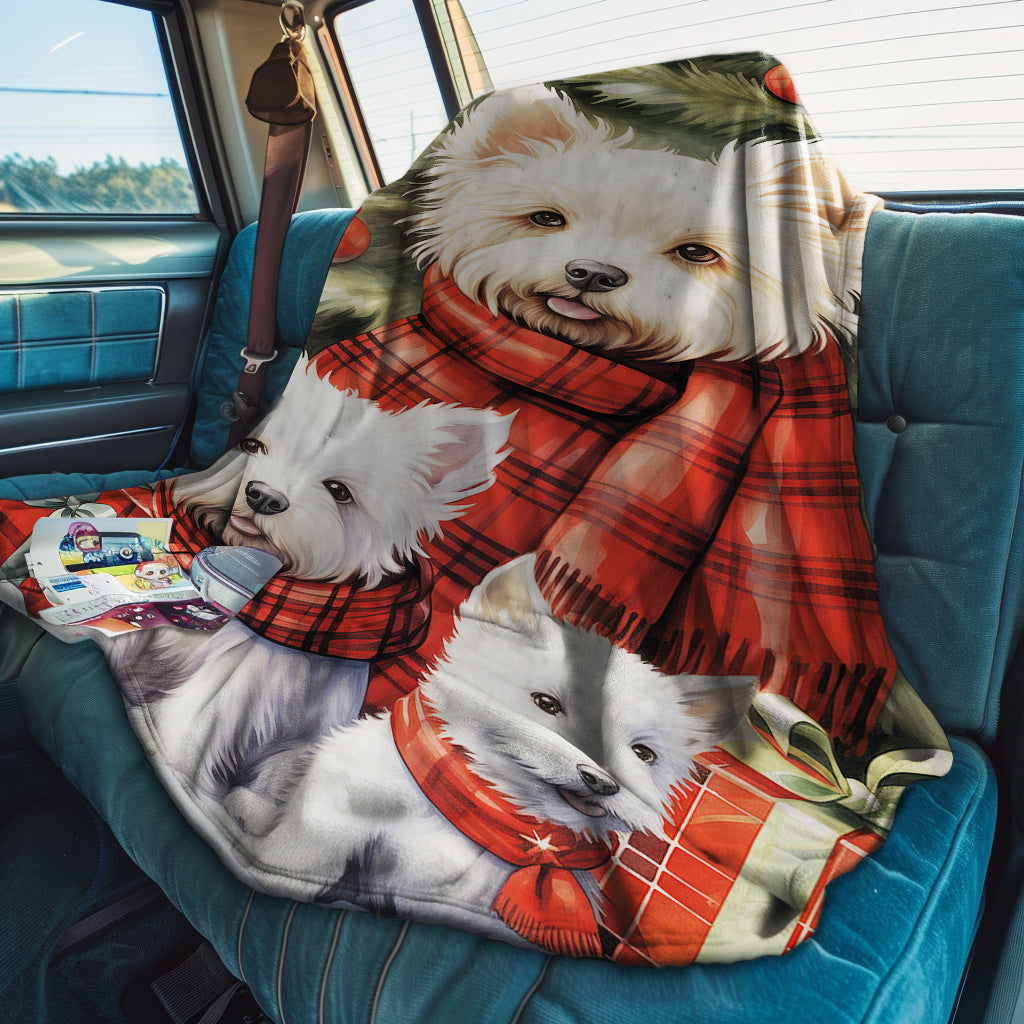 1pc Christmas Dog And Pine Tree Gift Box Pattern Flannel Large Blanket, Red And Green Main Colors Design, Multi-Size Full-Body Blanket, Christmas Winter Decor, Durable Plush, All-Season Use, Suitable for Reading Time, Bedroom Bed End Decoration