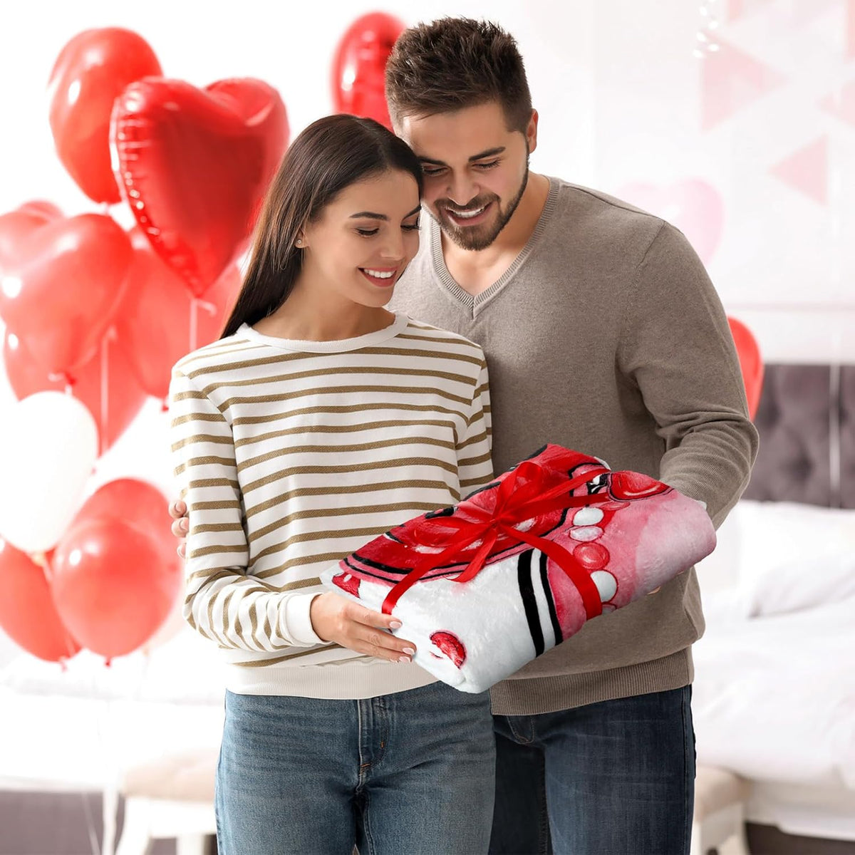 Buryeah Valentine's Day Blanket 50 X 60 Red Heart Blanket Valentine's Day Gift Plush Warm Love Decor for Sofa Couch Home Decoration