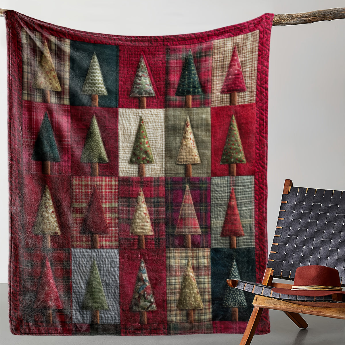 Christmas Tree Patchwork Theme Digital Printed Flannel Blanket - 100% Fiber, Suitable for Light and Warm Adaptation in All Seasons, Shop, Sofa and Other Scenes, Presenting Festive Style, Conveying Christmas Atmosphere
