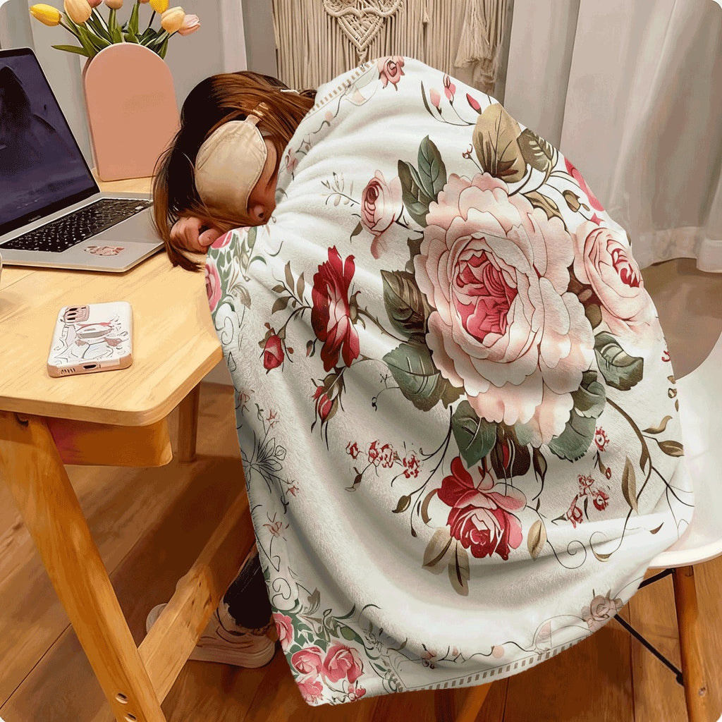 1pc Pink Flower Print Flannel Blanket Novel Flannel Blanket Soft Comfortable Nap Office School And Home Picnic Travel Gift Flannel Blanket