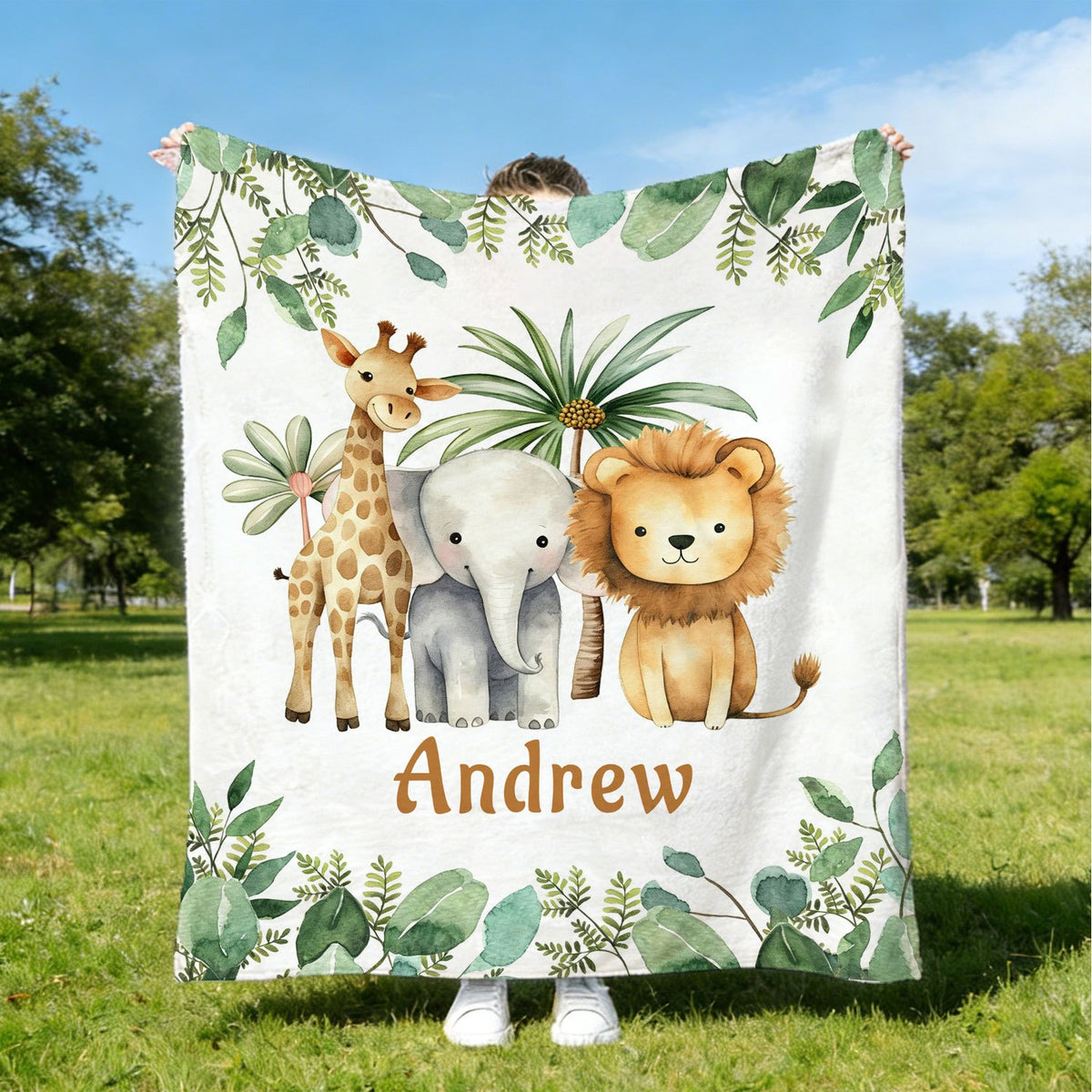 Personalized Custom Name Blanket, Cartoon Zoo Pattern Fleece Blanket, Gift for Outdoor Enthusiasts, All-Season Plush Blanket, Suitable for Home And Travel, Comfortable Personalized Blanket, Ideal Holiday Gift for Family And Friends