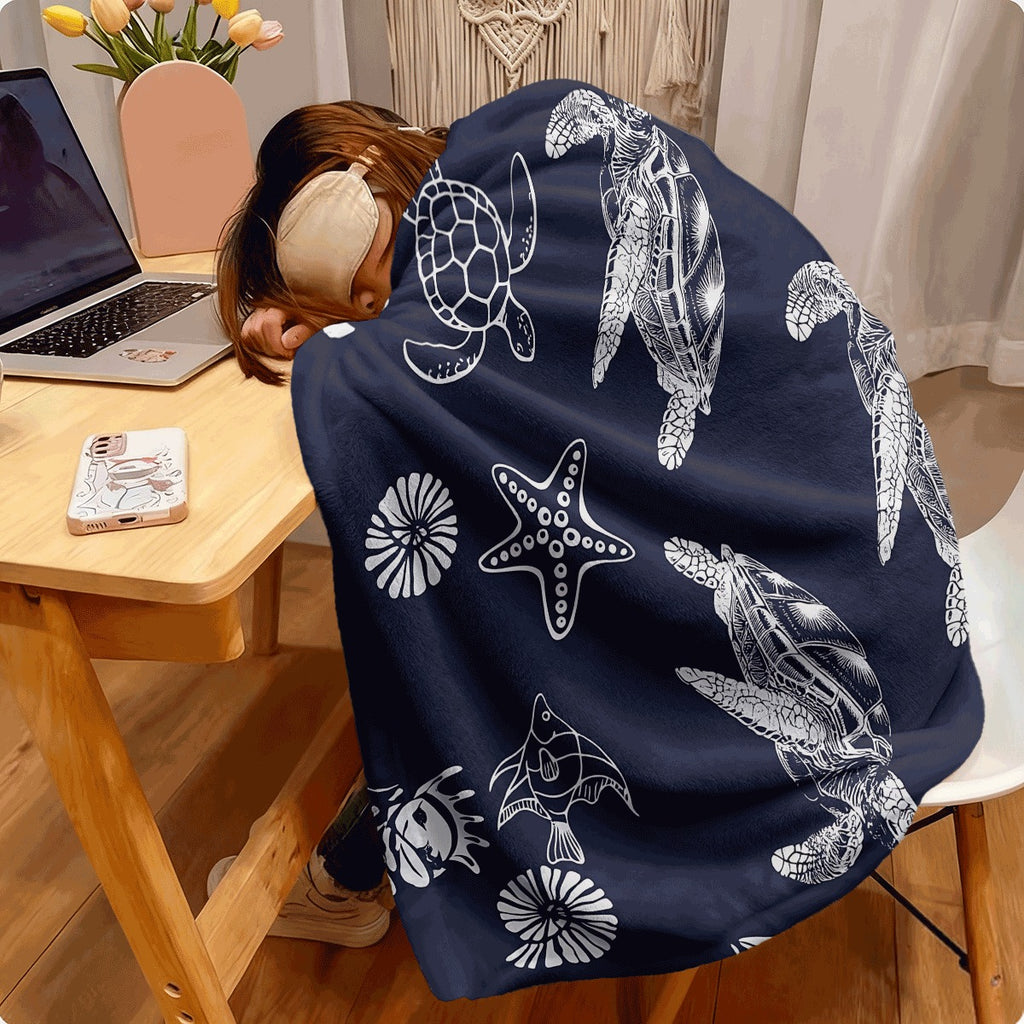 1pc Soft Flannel Throw Blanket Navy Blue with White Turtle Starfish Coral Print, Cozy All-Season Sea Animal Pattern Blanket for Bed Couch