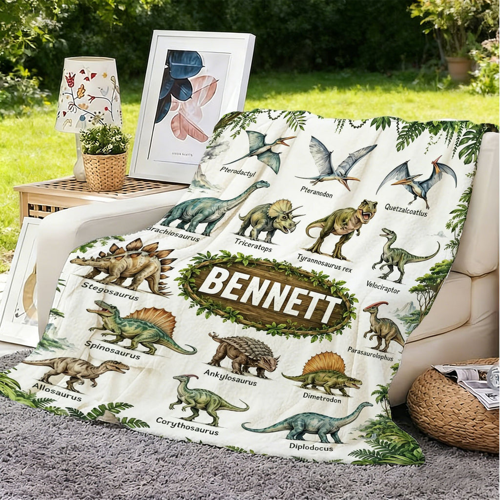 Personalized Custom Name Blanket, Jurassic Dinosaur Pattern Fleece Blanket, Gift for Outdoor Enthusiasts, All-Season Plush Blanket, Suitable for Home And Travel, Comfortable Personalized Blanket, Ideal Holiday Gift for Family And Friends