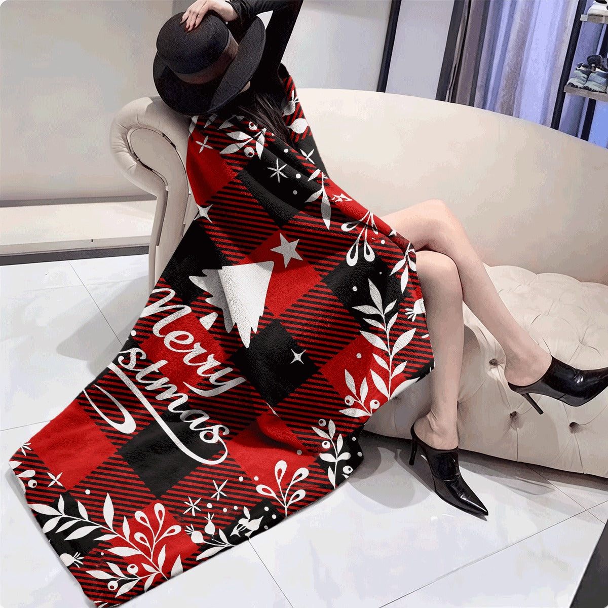 A Single Cozy Flannel Throw Showcasing a Festive Plaid Design in Traditional Red And Black, Highlighted with White, Ideal for Holiday Decoration And Home Use