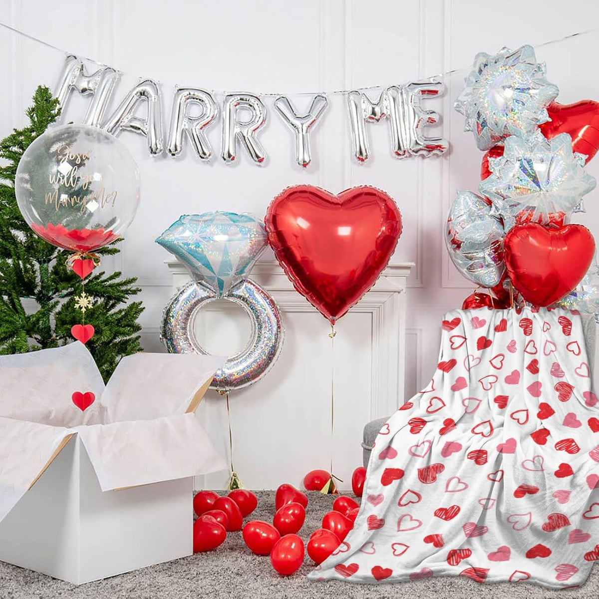 A Cozy And Soft Flannel Throw Blanket Featuring a Valentine'S Day Love Heart Design, Perfect for Your Girlfriend Or Sweetheart. This Lightweight Blanket in Pink And Red Is Ideal for Both The Sofa And Bed