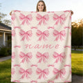 Personalized Custom Name Blanket, Pink Bow Fleece Blanket, Gift for Outdoor Enthusiasts, All-Season Plush Blanket, Suitable for Home And Travel, Comfortable Personalized Blanket, Ideal Holiday Gift for Family And Friends