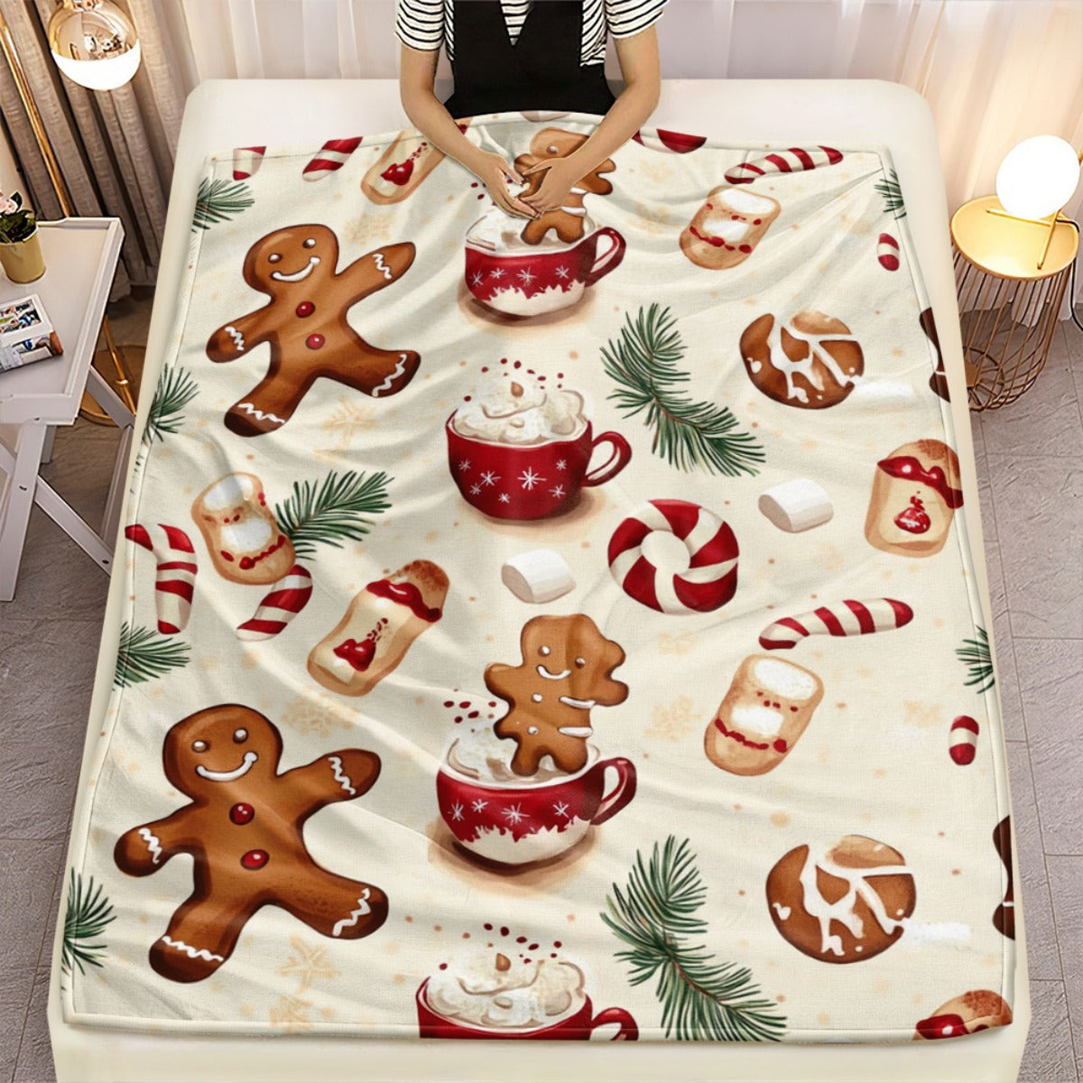 1pc Gingerbread Man And Christmas Hot Drink Theme Beige Blanket, Festive Decor Design, Large Plush Throw Blanket, Suitable for Weekend Sofa Naps, Home Afternoon Rest, Office Nap