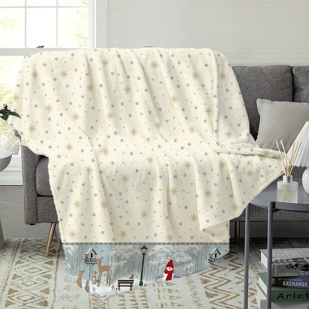 1pc Christmas Snowy Forest Pattern Flannel Blanket, Soft Comfortable Warm, Beige And Light Blue Design, All-Season Blanket, Warm Cover, Multiple Sizes Available, Suitable for Living Room Sofa, Bedroom, Reading Corner, Leisure Time