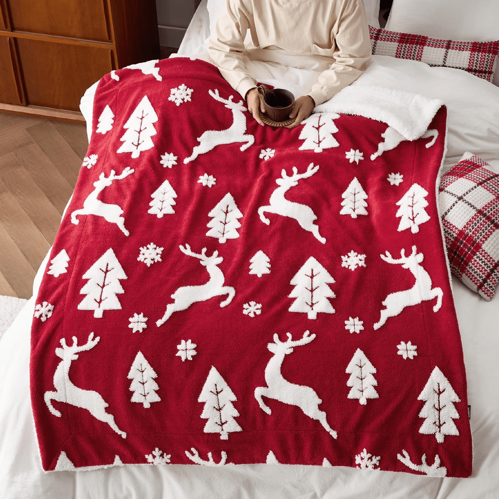Christmas Sofa Blanket - Christmas Decoration Gift, Warm Snow Mountain Sheep And Deer Blanket for Women, Red