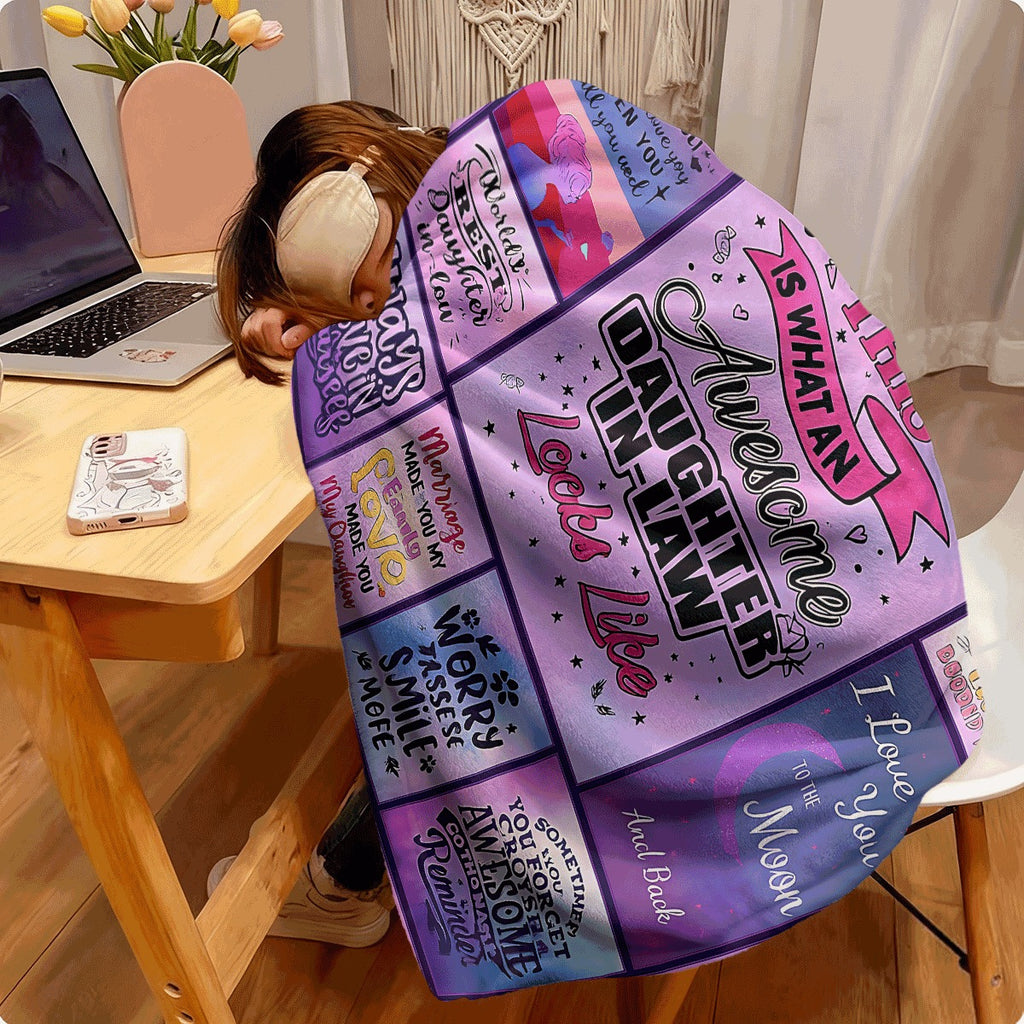 1pc Soft Flannel Blanket with Heartwarming Daughter-in-Law Themed Quotes & Purple Pastel Design Cozy Warm All-Season Throw for Sofa Meaningful Gift for Daughter-in-Law