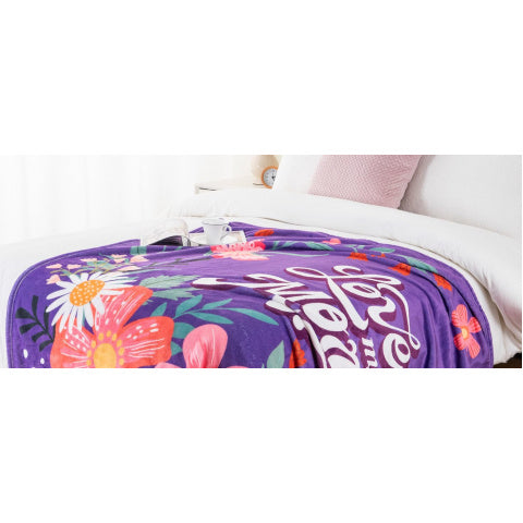 Battilo to My Mom Blanket Gift from Daughter Son, Unique Birthday Gifts for Mom Wife, Mother Birthday Present, Super Soft Flannel Throw Blankets for Bed Couch Mom Day(50 X 60in)