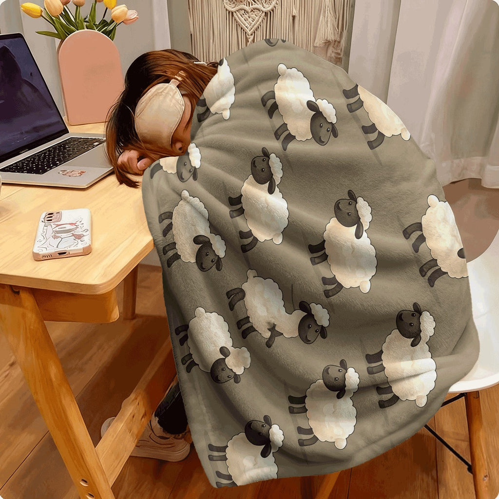 1pc a Cozy Fleece Blanket Featuring a Sheep Design, with a High-Definition Digital Print. It'S Soft, Breathable, Made of 100% Polyester, And Makes an Ideal Gift for Loved Ones