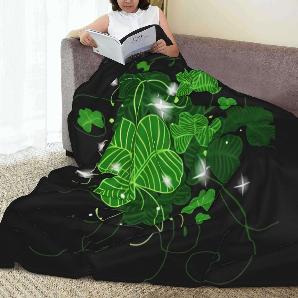 St.Patrick's Day Lucky Clover Shamrock Throw Blanket Soft Throw Blankets for Couch, Sofa, Chair, Bed, Camping, Picnic 60x50
