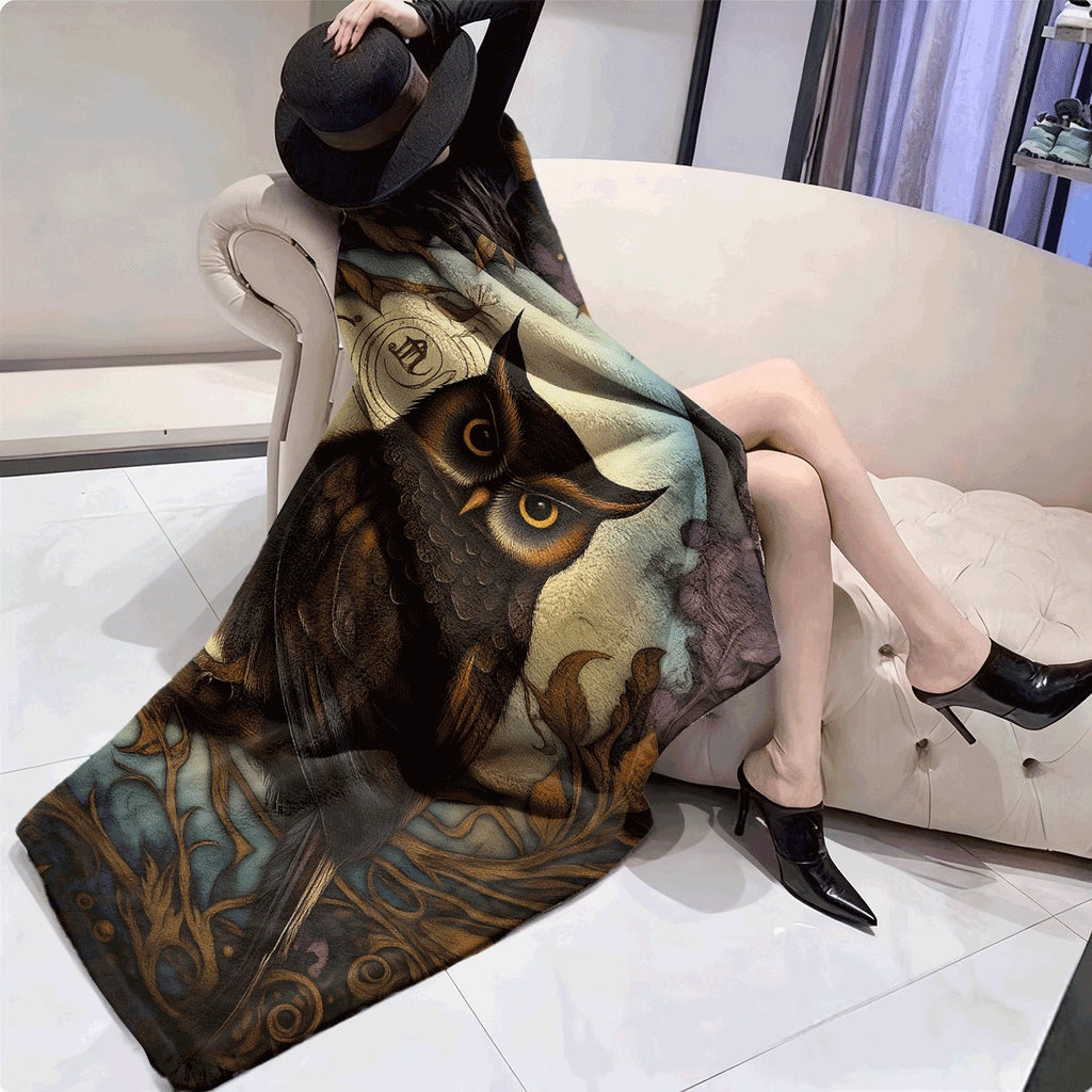 1pc Retro Owl Thin Blanket Lightweight Flannel Throw for Sofa Travel Camping Livingroom Office Couch Chair And Digital Printing Fleece Blanket with Soft And Warm Flannel Fabric